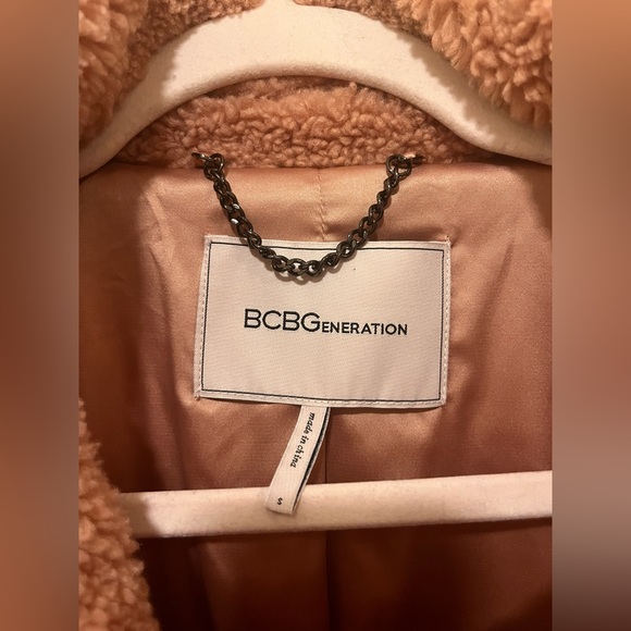 BCBG ColorBlock Teddy Blush Faux Fur Shearling Coat (NWOT) - Picture 7 of 7